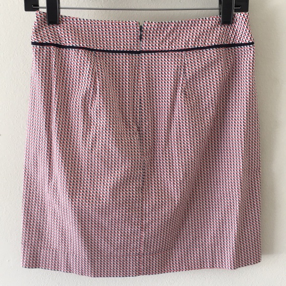 Ann Taylor mini skirt - Picture 2 of 6